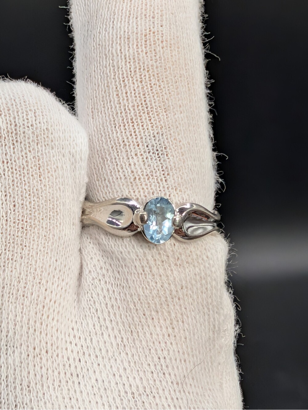 Vintage Sterling Silver Ring Aqua Blue Oval 925 Bypass Swirl Design Size 7
